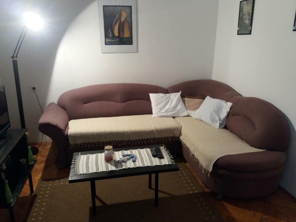Apartman Nona Povljana Zewnętrze zdjęcie